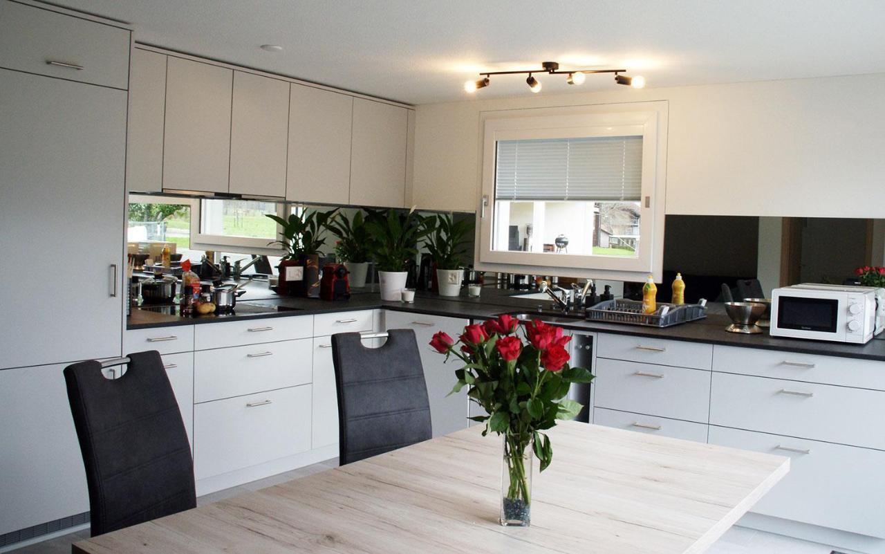 Haus Melchaazopf Apartment Giswil Bagian luar foto